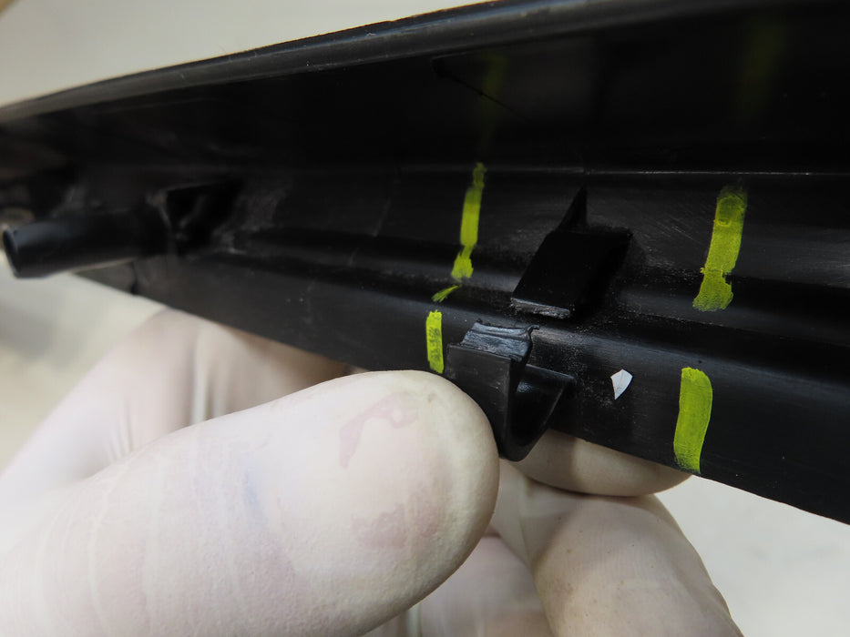 2015-2020 FORD F150 F-150 REAR TAILGATE STEP TRIM MOLDING OEM FL34-99423A44-AEW