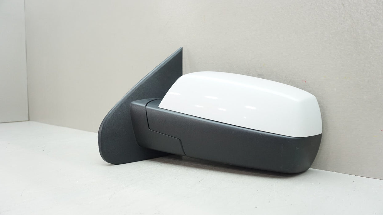 2014-2018 GMC SIERRA CHEVROLET SILVERADO LEFT DRIVER SIDE MIRROR OEM