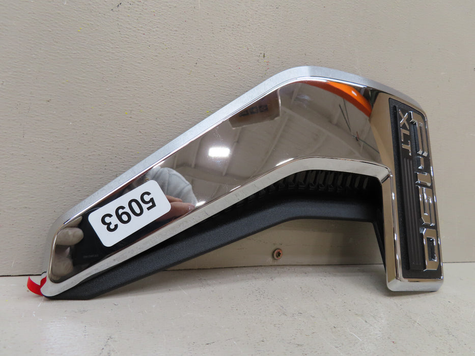 2021 2022 2023 FORD F-150 XLT FRONT LEFT DRIVER FENDER TRIM NAME PLATE OEM