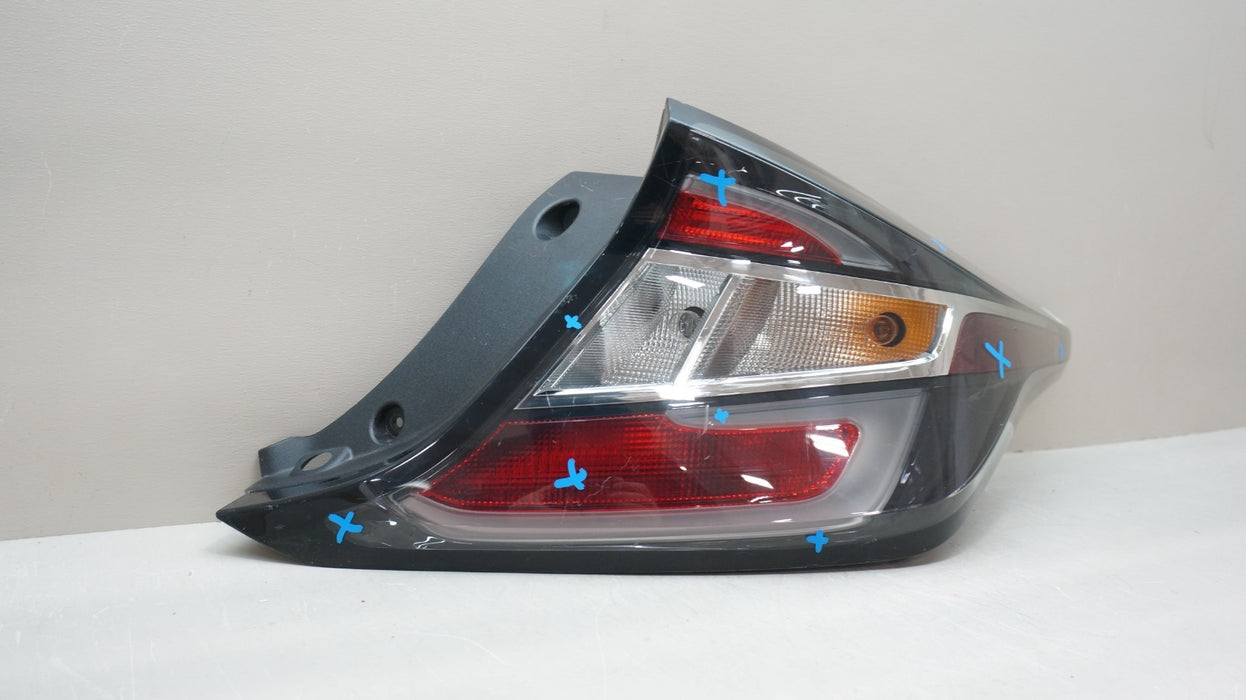 2016-2019 CHEVROLET VOLT REAR RIGHT PASSENGER SIDE TAIL LIGHT OEM