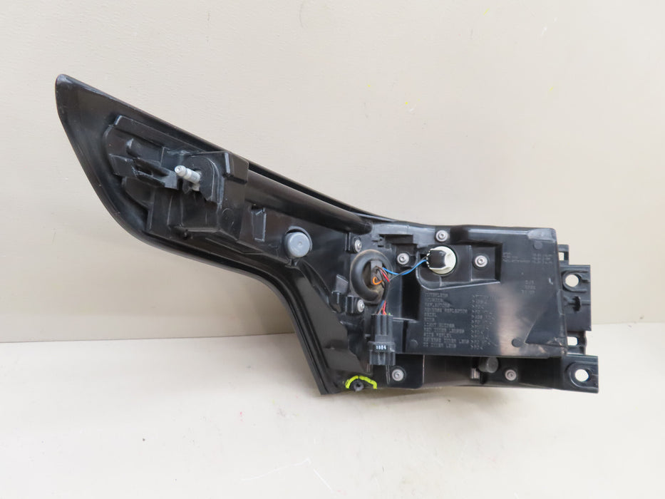 2014-2017 Land Rover Range Rover Sport RH RIGHT LED TAIL LIGHT LAMP OEM