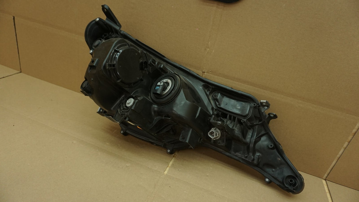 2013-2015 TOYOTA RAV4 FRONT LEFT DRIVER SIDE HEADLIGHT HALOGEN OEM  13 14 15