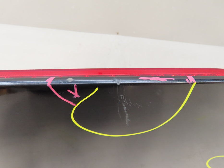 2018-2020 HYUNDAI ELANTRA GT REAR TAILGATE SPOILER W/ 3RD LIGHT OEM 87250-G3000