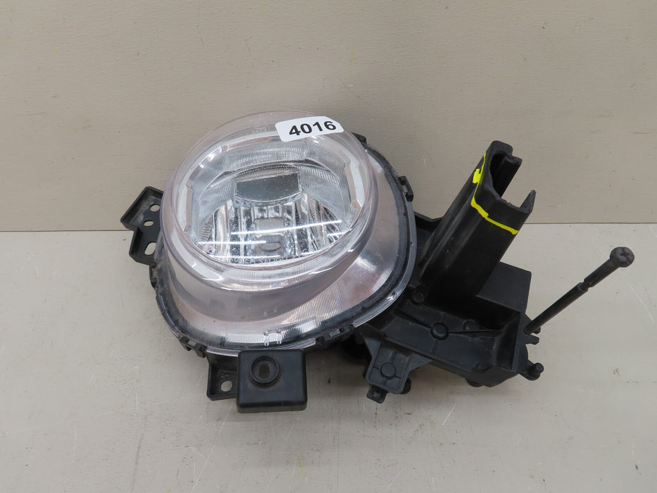 2017 2018 2019 KIA SOUL FRONT RIGHT PASSENGER FOG LIGHT OEM 92202-B2500