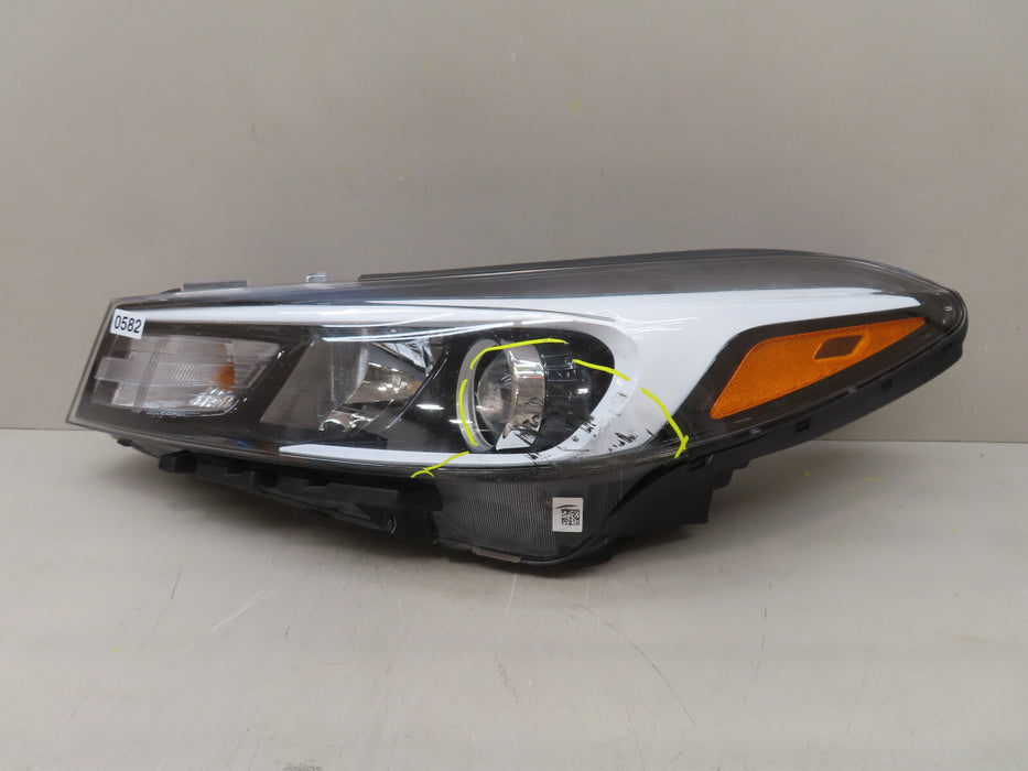 2017 2018 KIA FORTE FRONT LEFT DRIVER HEADLIGHT LAMP HALOGEN OEM