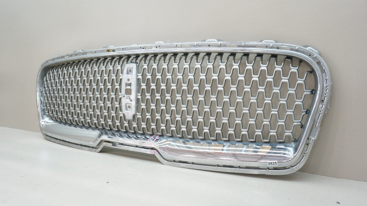 2017-2019 LINCOLN CONTINENTAL FRONT BUMPER RADIATOR GRILLE OEM