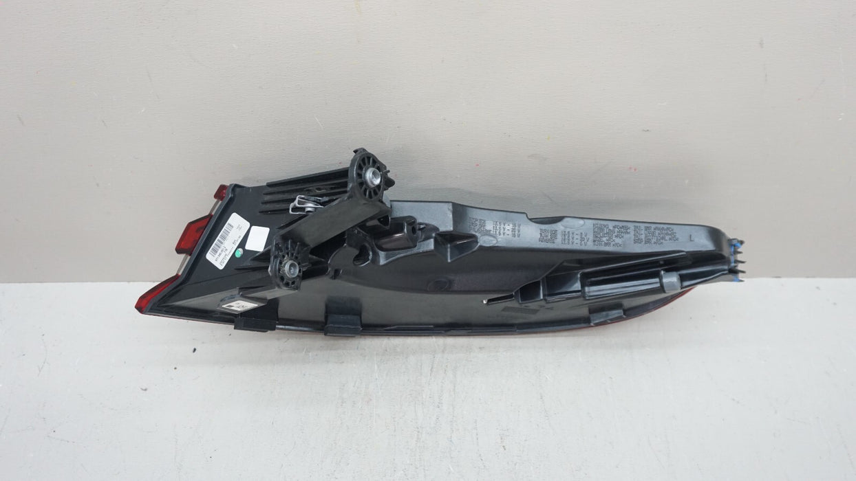 2017-2019 PORSCHE PANAMERA REAR LEFT DRIVER SIDE TAIL LIGHT OEM 971945091C