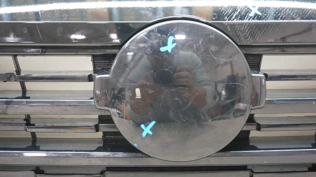 2025 NISSAN KICKS FRONT BUMPER RADIATOR GRILLE OEM 623107LG0A