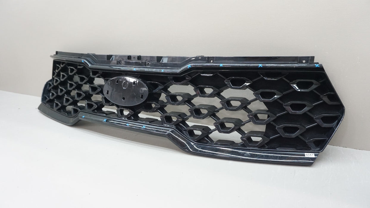 2021-2023 KIA SORENTO FRONT RADIATOR BUMPER UPPER GRILLE OEM