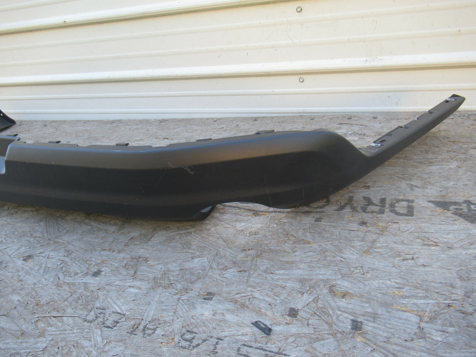 2010 2011 2012 FORD MUSTANG REAR LOWER BUMPER VALANCE COVER OEM