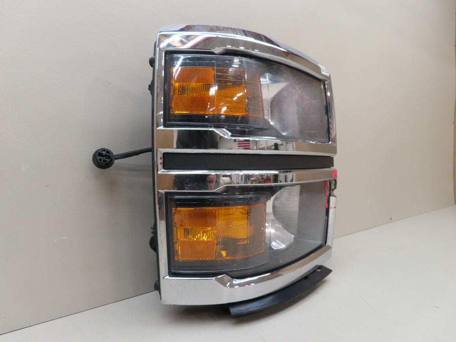2014 2015 CHEVROLET SILVERADO 1500 FRONT RIGHT PASSENGER HEADLIGHT HALOGEN OEM