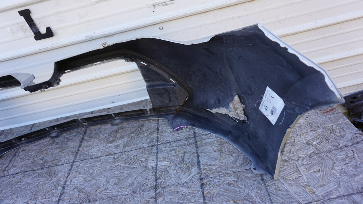 2017-2018 TOYOTA COROLLA LE/XLE FRONT BUMPER COVER OEM 17 18