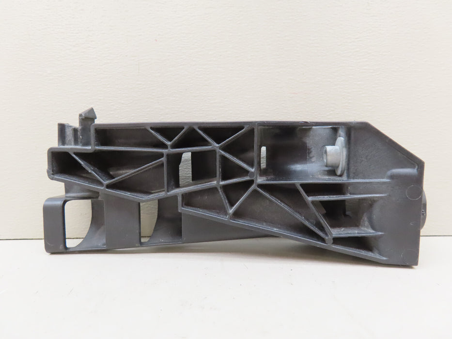BMW X7 FRONT GRILL GRILLE BRACKET OEM