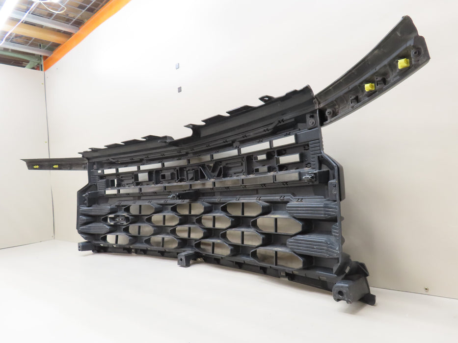 2022 2023 CHEVROLET SILVERADO 1500 FRONT RADIATOR GRILL GRILLE OEM