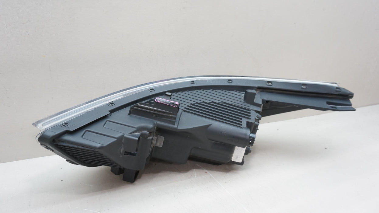 2015-2017 HYUNDAI ACCENT FRONT RIGHT PASSENGER SIDE HALOGEN HEADLIGHT OEM