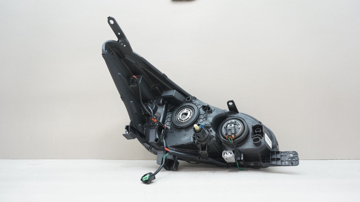 2017-2023 SUBARU IMPREZA FRONT LEFT DRIVER SIDE HALOGEN HEADLIGHT OEM