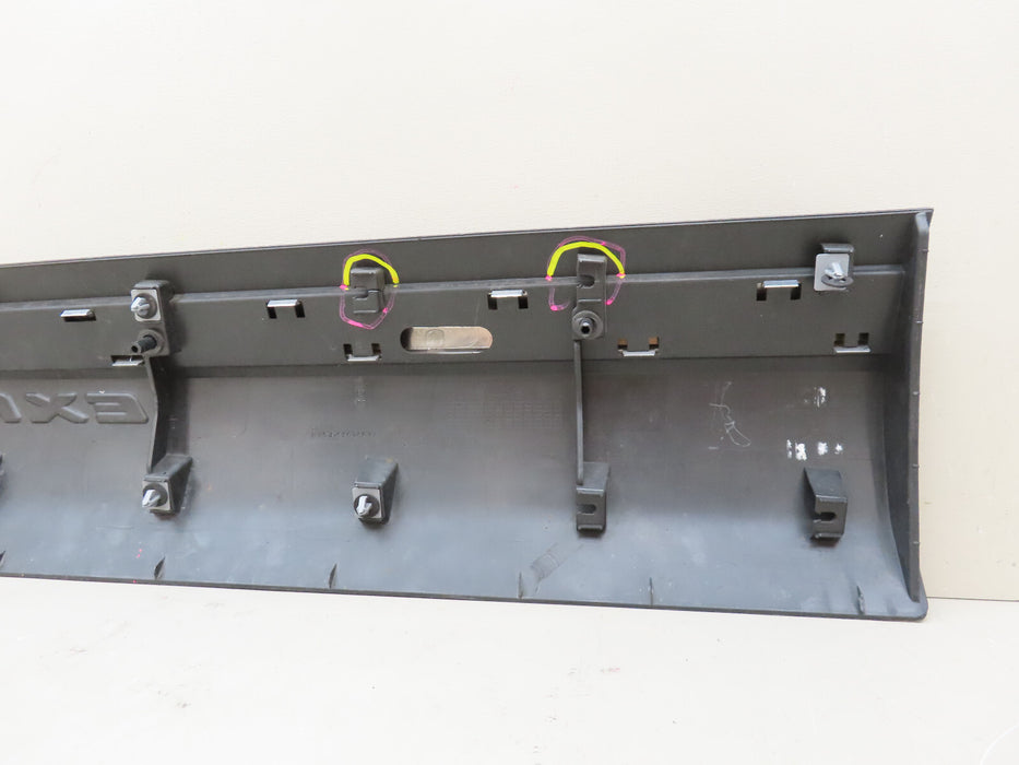 2020-2021 FORD EXPLORER FRONT RIGHT PASSENGER DOOR LOWER MOLDING OEM LB5B-S20848