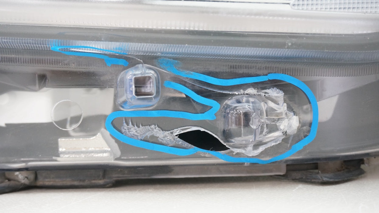 2020-2022 FORD ESCAPE FRONT RIGHT SIDE HALOGEN HEADLIGHT OEM LJ6B-13W029-BH