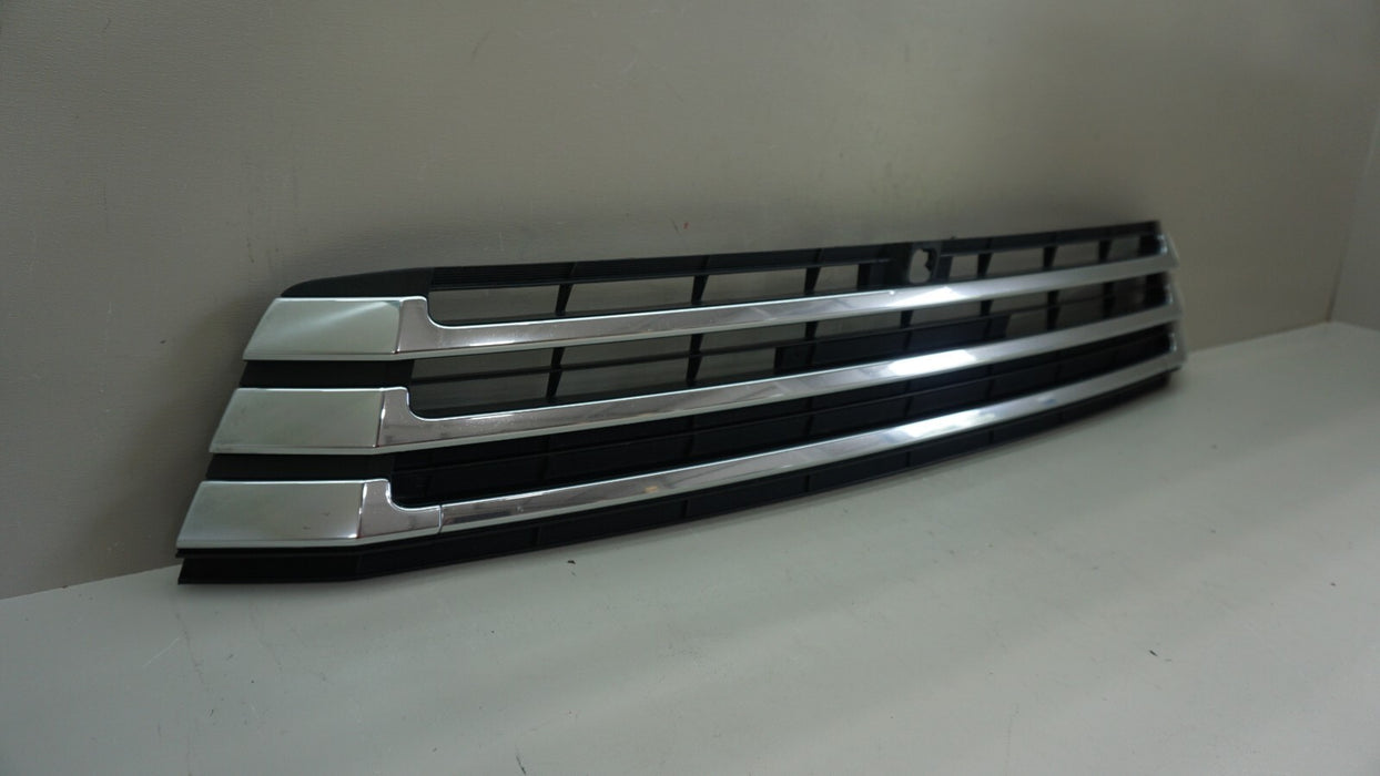2017-2019 TOYOTA HIGHLANDER FRONT LOWER BUMPER GRILL GRILLE OEM 53112-0E180