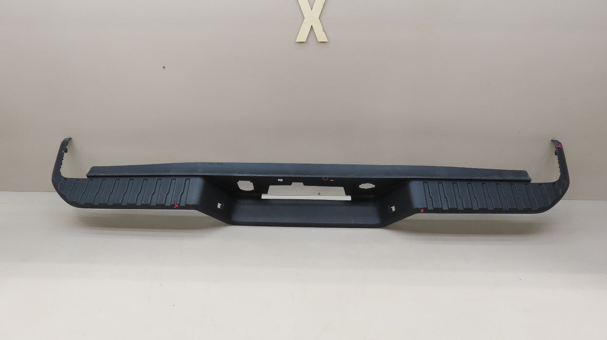 2019-2025 CHEVROLET/GMC SILVERADO-SIERRA 1500 REAR UPPER STEP BUMPER COVER OEM