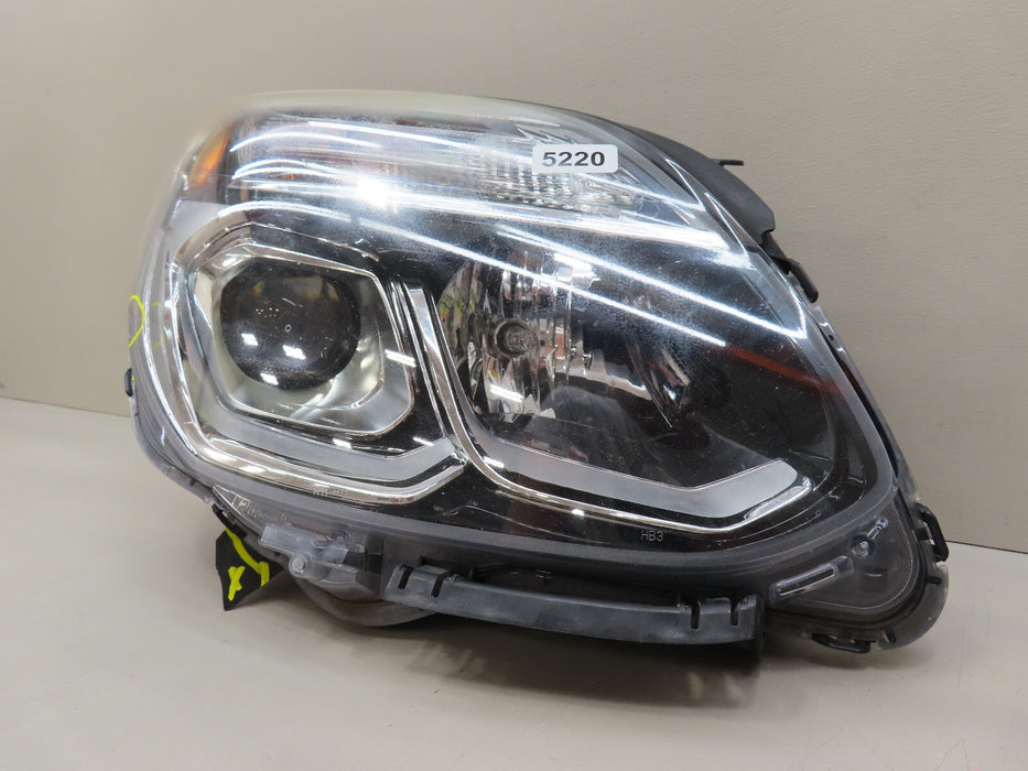 2016 2017 CHEVROLET EQUINOX FRONT RIGHT PASSENGER HEADLIGHT HALOGEN OEM