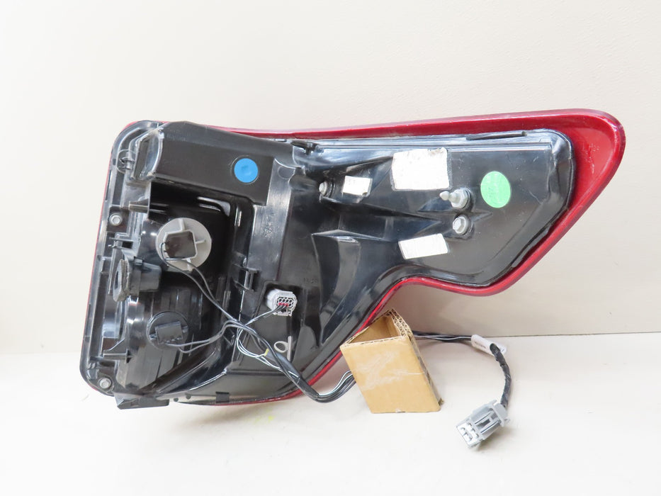 2020-2023 FORD EXPLORER REAR LEFT DRIVER SIDE TAIL LIGHT OEM