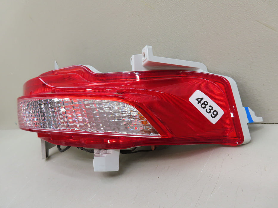 2022-2024 HYUNDAI TUCSON REAR RIGHT RH TURN SIGNAL TAIL LIGHT OEM