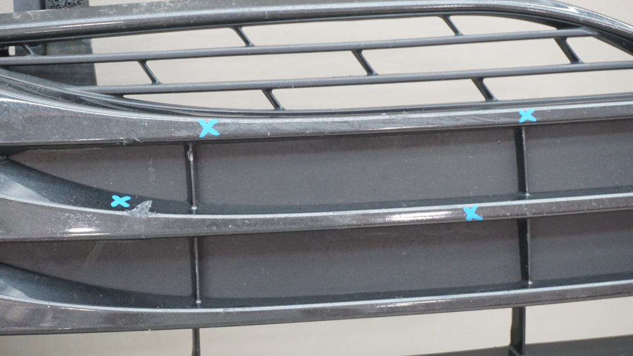 2018-2020 TOYOTA CAMRY FRONT LOWER RADIATOR GRILLE 53113-06010 OEM 18 19 20