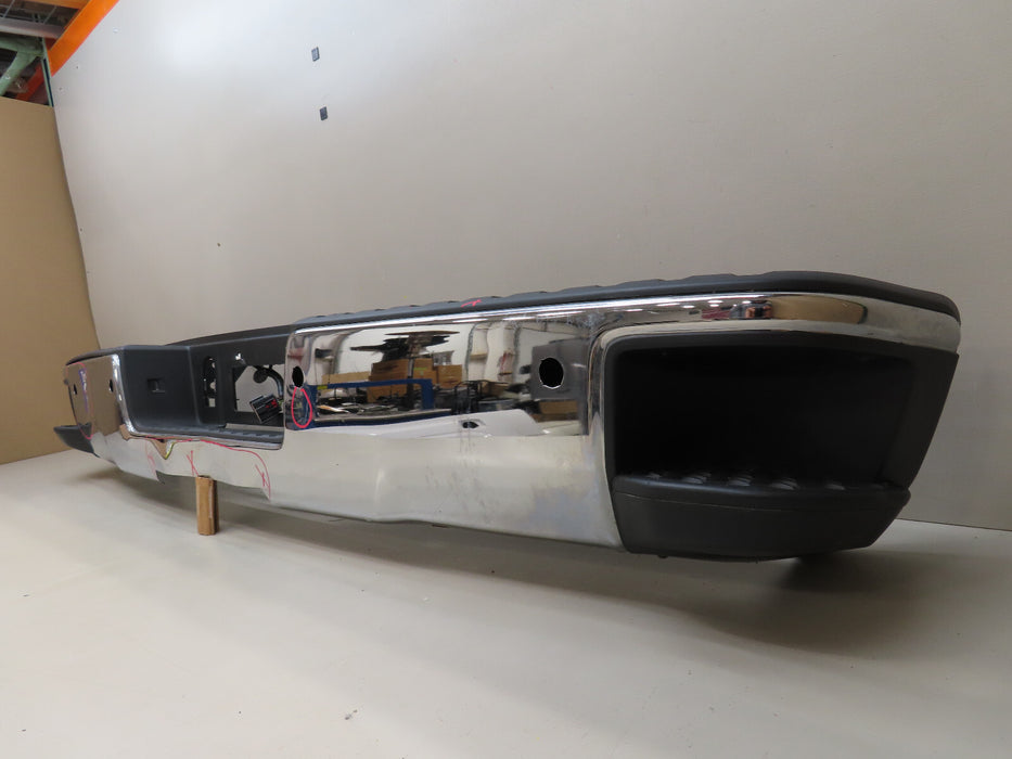 2014-2019 GMC CHEVROLET SILVERADO/SIERRA 1500 REAR BUMPER METAL OEM