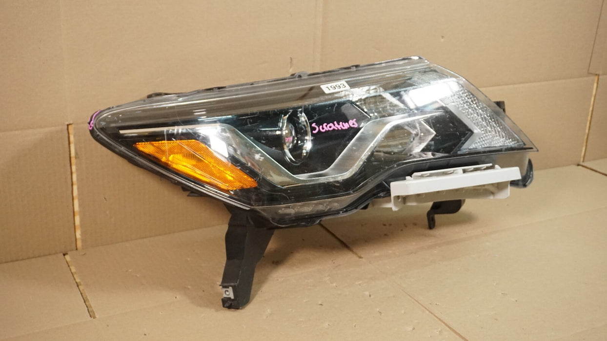 2017-2020 NISSAN PATHFINDER FRONT RIGHT RH PASSENGER SIDE HEADLIGHT HALOGEN OEM