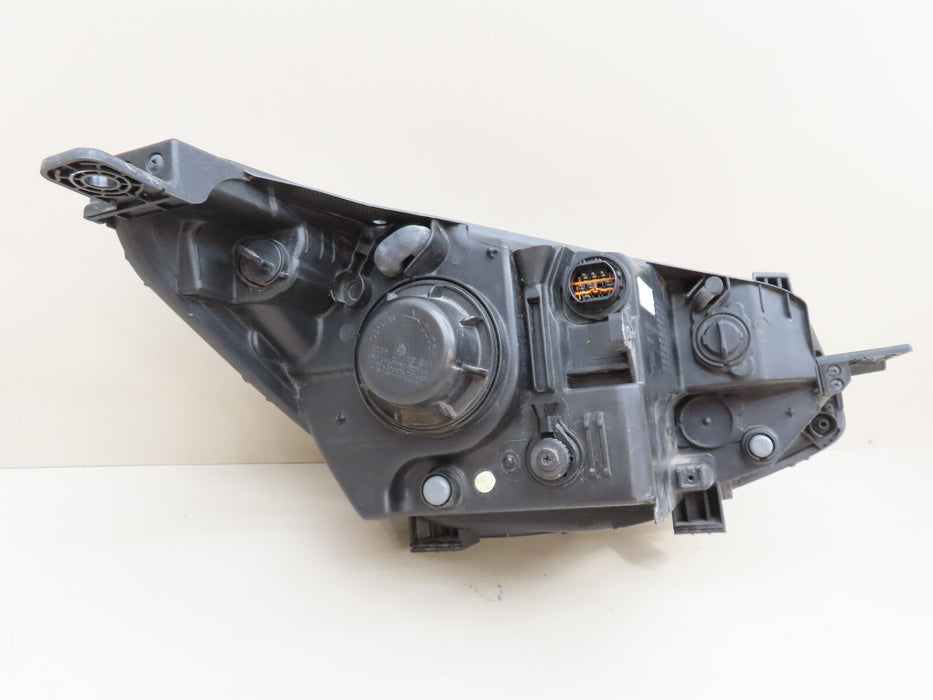 2014-2019 KIA SOUL FRONT LEFT DRIVER SIDE HEADLIGHT OEM 92101-B2
