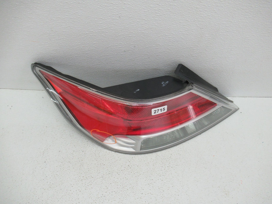 2009 2010 2011 ACURA TL REAR LEFT DRIVER SIDE BRAKE STOP TAIL LAMP TAILLIGHT OEM