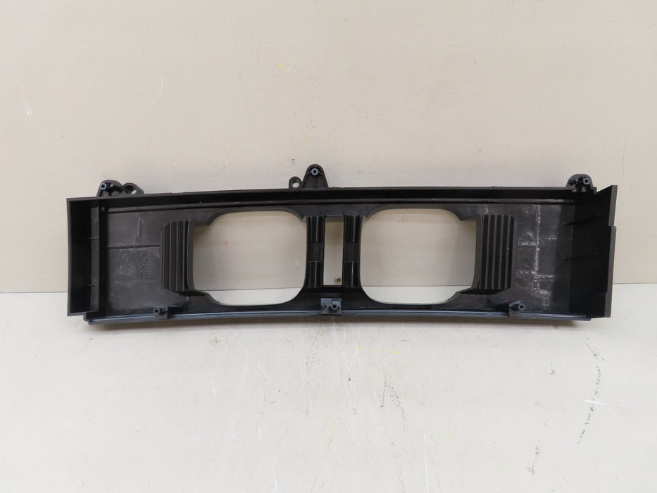 2020-2023 LAND ROVER DEFENDER REAR LEFT DRIVER QUARTER PANEL TRIM TAIL LIGHT OEM