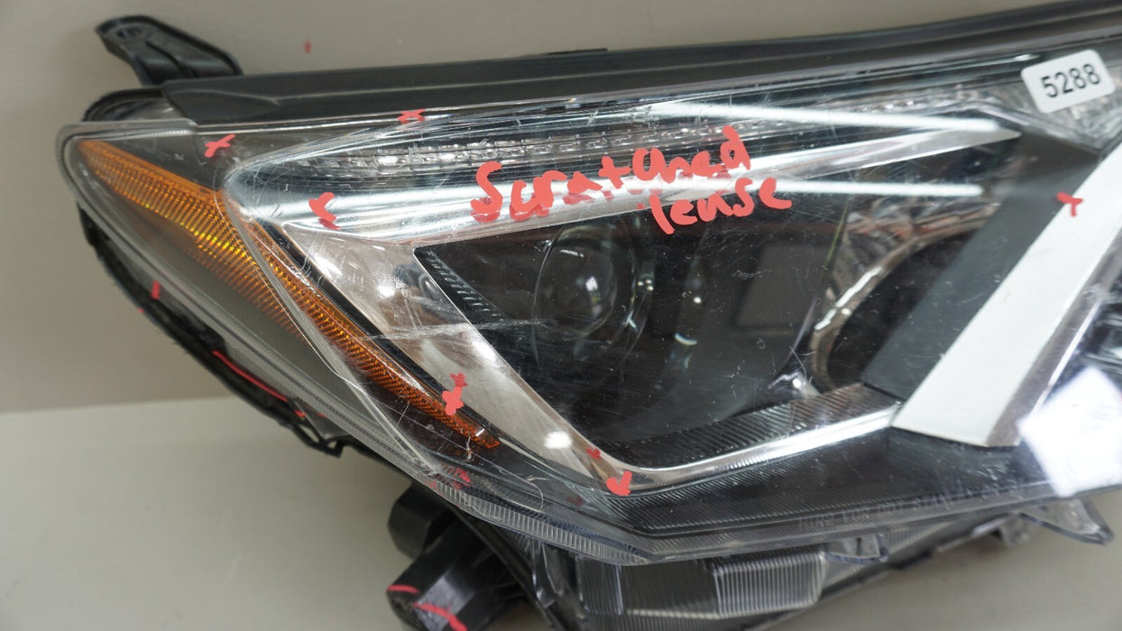 2016-2018 TOYOTA RAV4 SUV FRONT RIGHT PASSENGER SIDE HEADLIGHT LAMP HALOGEN OEM