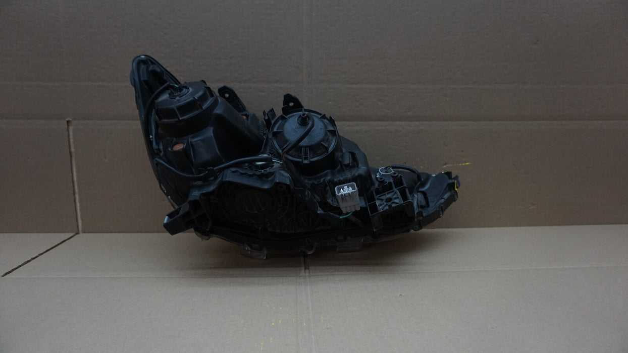 2011-2019 MITSUBISHI OUTLANDER FRONT LEFT DRIVER SIDE HEADLIGHT OEM