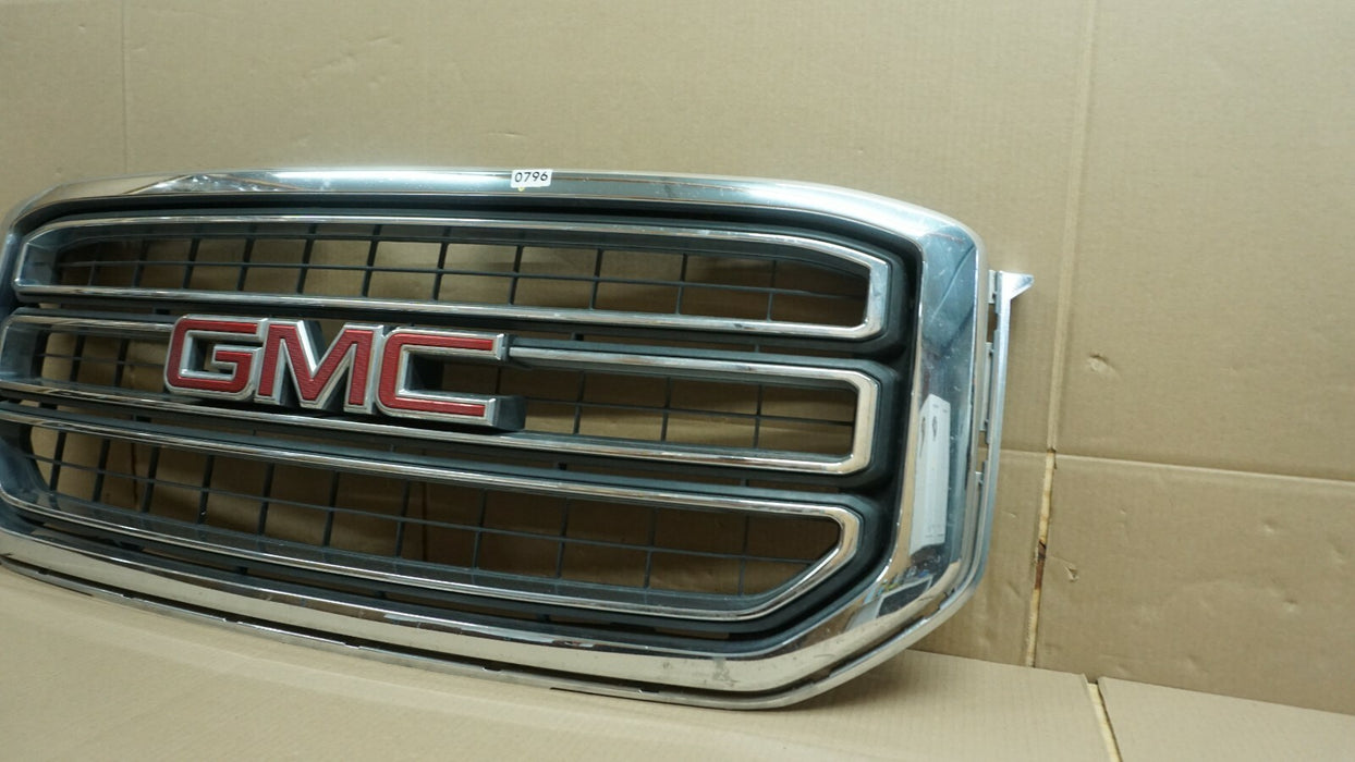2015-2018 GMC YUKON FRONT RADIATOR MAIN GRILL GRILLE CHROME PLASTIC TRIM OEM