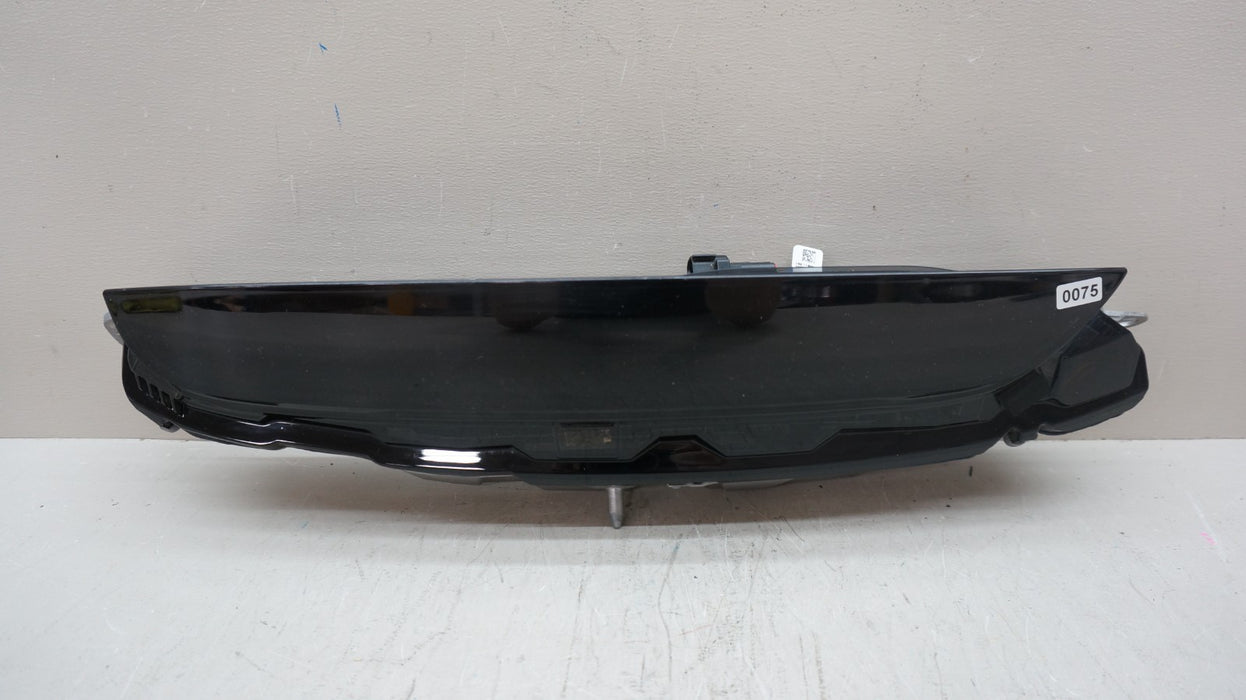 2022-2024 LAND ROVER RANGE ROVER VOGUE L460 LH REAR LED TAILLIGHT M8E2-13405 OEM