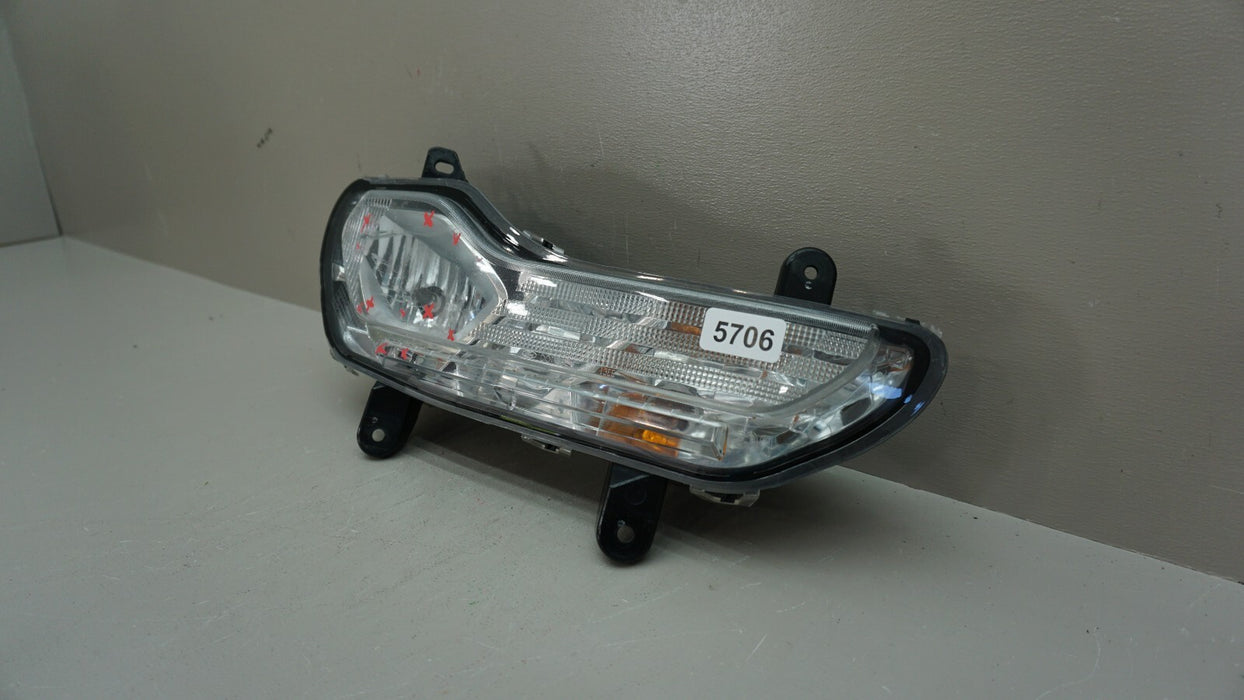 2013-2016 FORD ESCAPE RIGHT PASSENGER SIDE FOR LIGHT OEM CJ54-13B220-AG