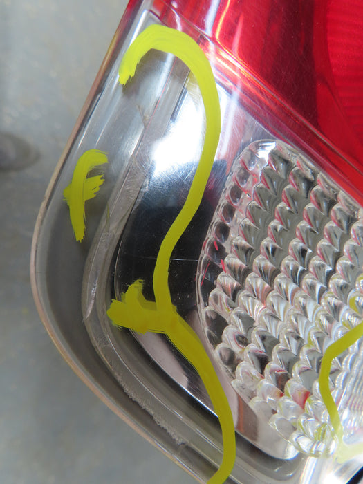 2015 2016 2017 2018 2019 CHRYSLER 300 LEFT DRIVER LH LED TAIL LIGHT LAMP OEM
