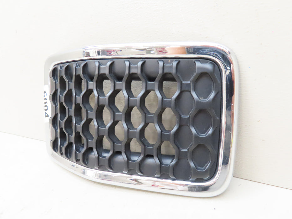 2019-2020 Jeep Cherokee Front HOOD Grille Insert #4 OEM 68323776AB-4