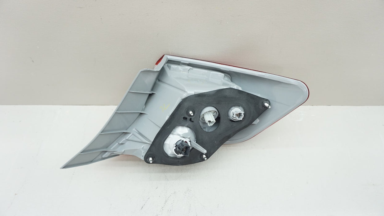 2012-2014 TOYOTA CAMRY REAR LEFT DRIVERS SIDE TAIL LIGHT OME 2013