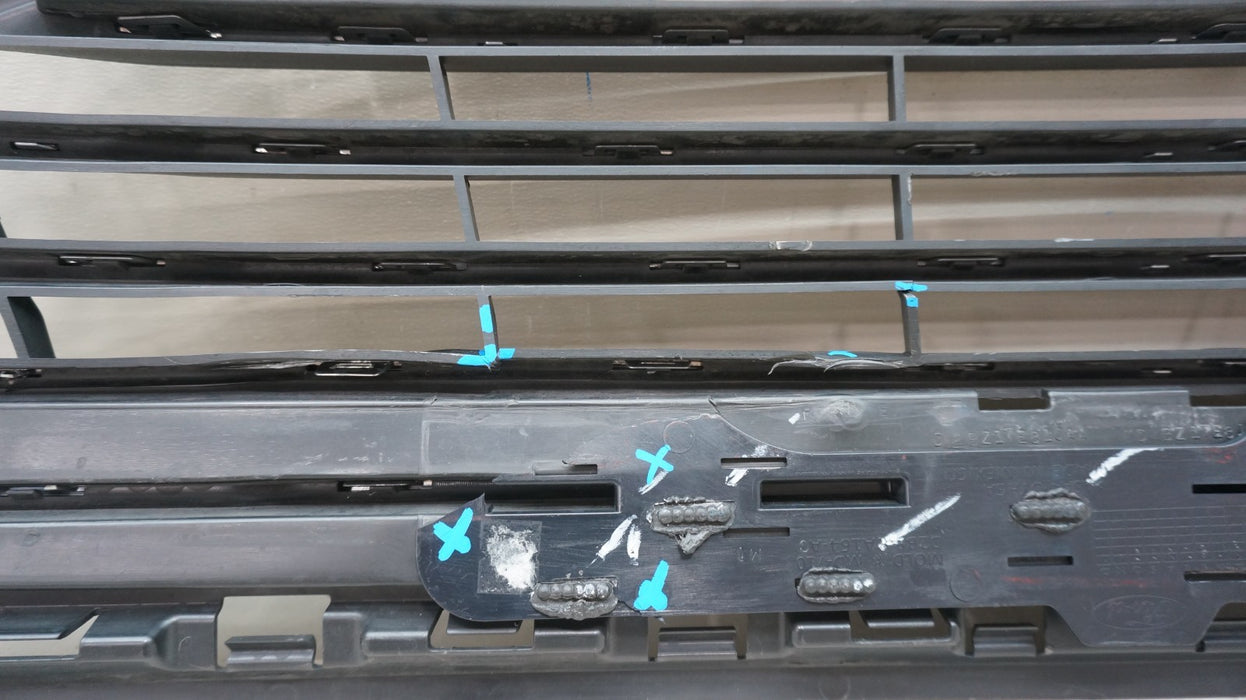 2014-2019 FORD FIESTA FRONT BUMPER RADIATOR GRILLE GRILL OEM D2BB-8A164-AC