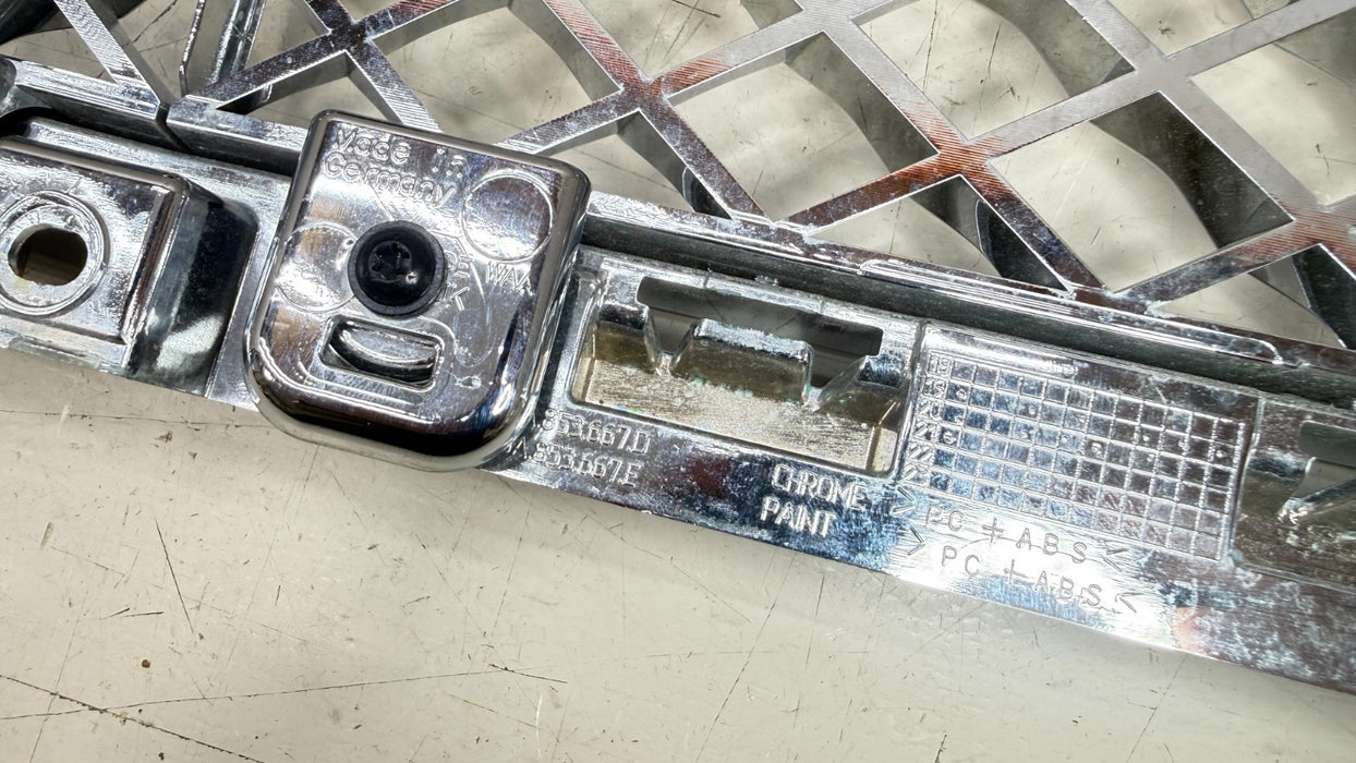2021-2024 BENTLEY BENTAYGA FRONT RADIATOR GRILLE WITH 360 CAMERA OEM