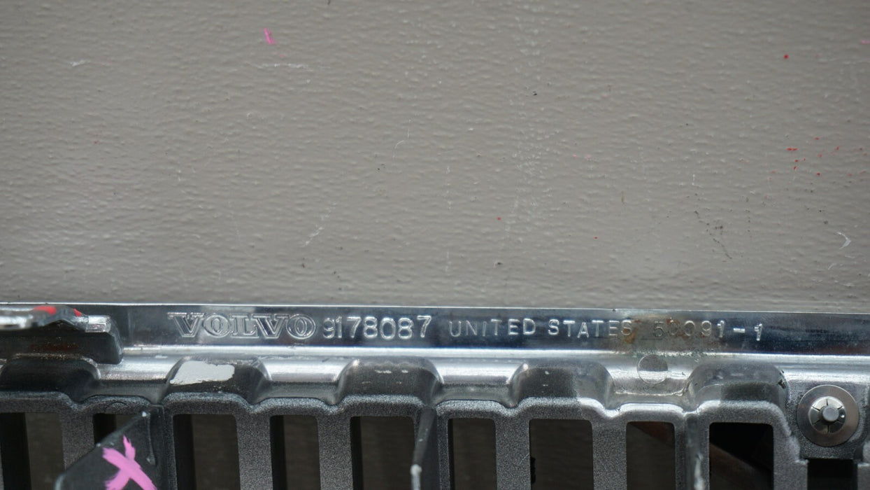 1999-2003 VOLVO S80 FRONT BUMPER CENTER GRILL GRILLE OEM 9178087