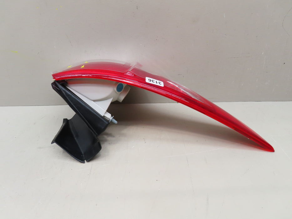 2013-2016 FORD ESCAPE REAR LEFT DRIVER TAIL LIGHT OUTER HALOGEN OEM
