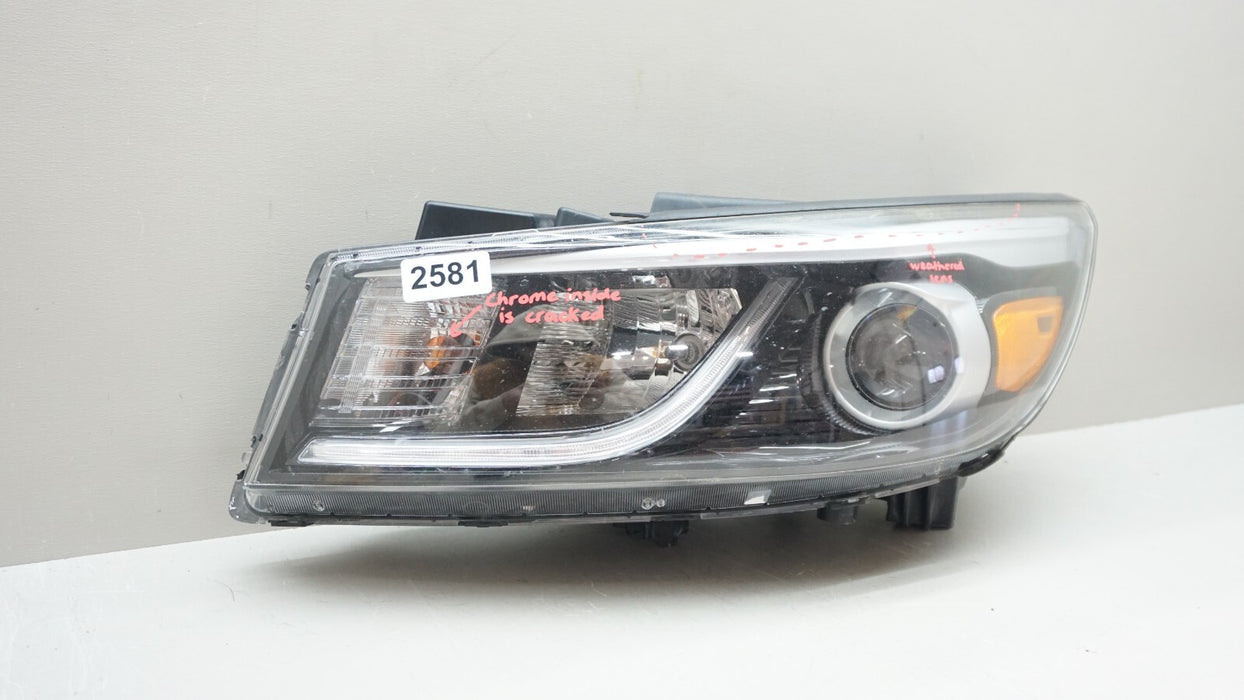 2015-2018 KIA SEDONA FRONT LEFT DRIVER SIDE HALOGEN W / LED HEADLIGHT OEM