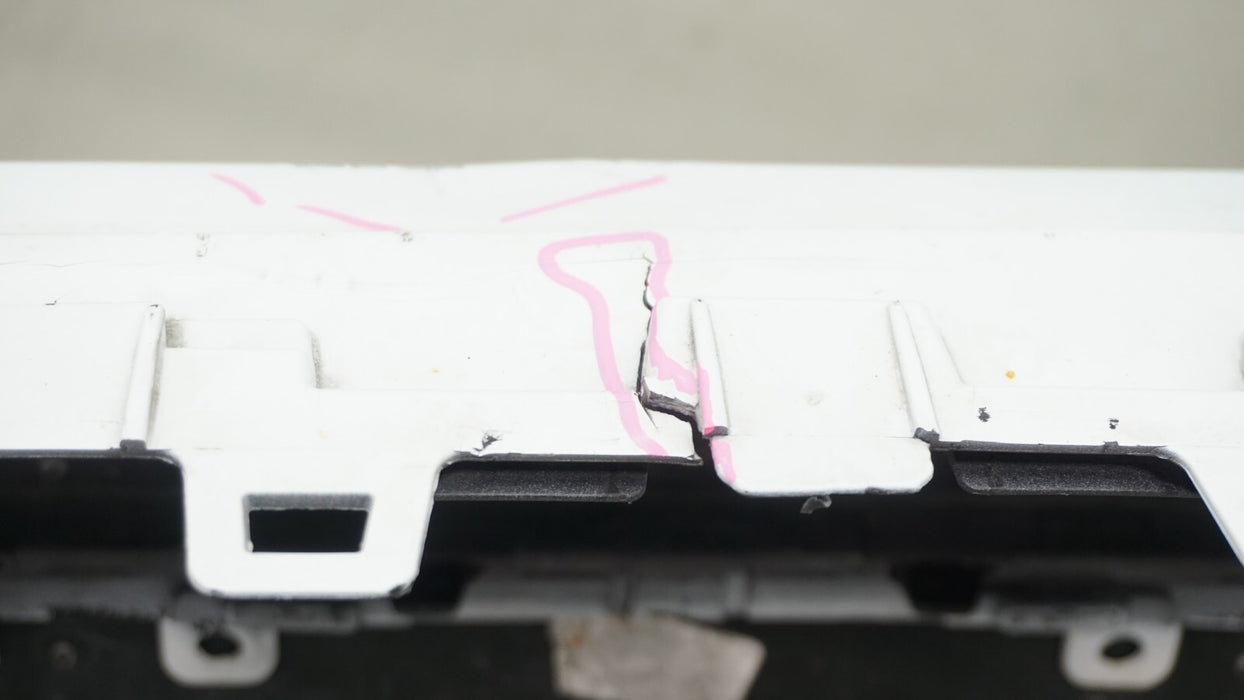 2022-2023 VOLKSWAGEN TIGUAN FRONT BUMPER COVER PANEL OEM 5NN807221B
