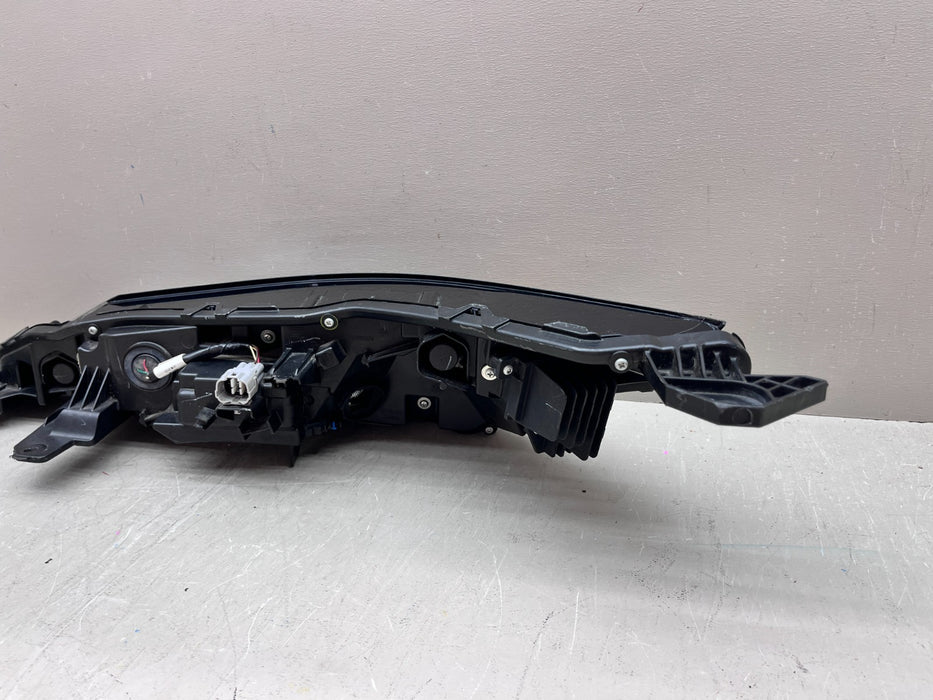 2021-2023 NISSAN ROGUE RH PASSENGER LED DRL HEADLIGHT 210-8D033 OEM