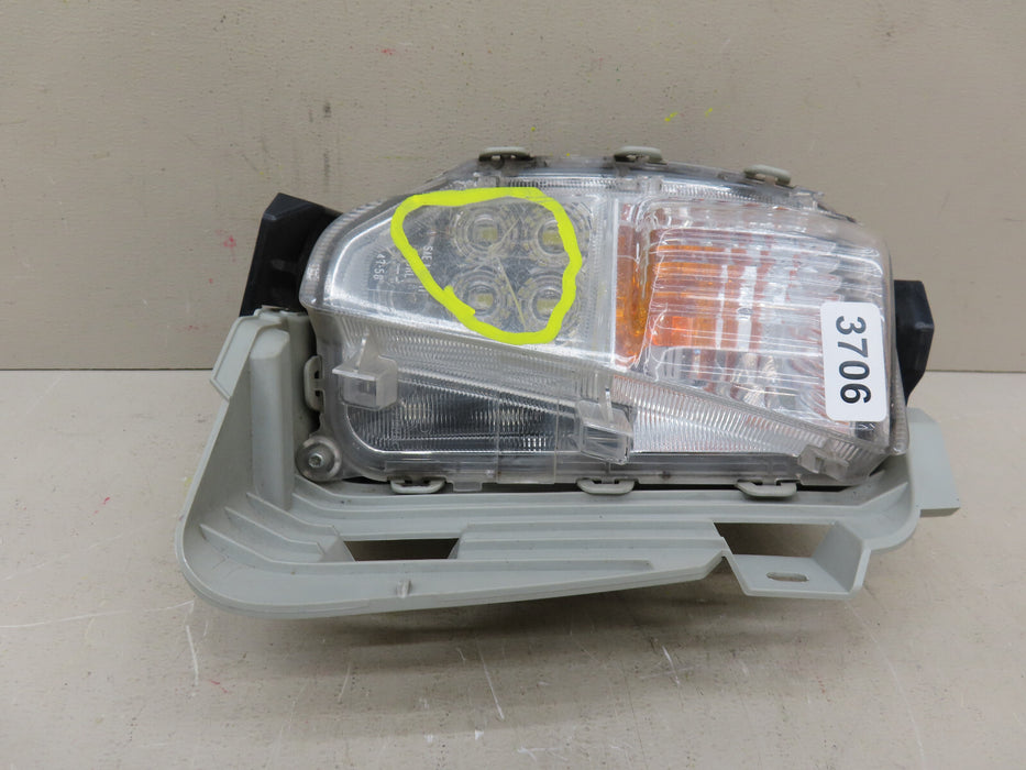 2012 2013 2014 2015 TOYOTA PRIUS FRONT RIGHT PASSENGER TURN SIGNAL OEM