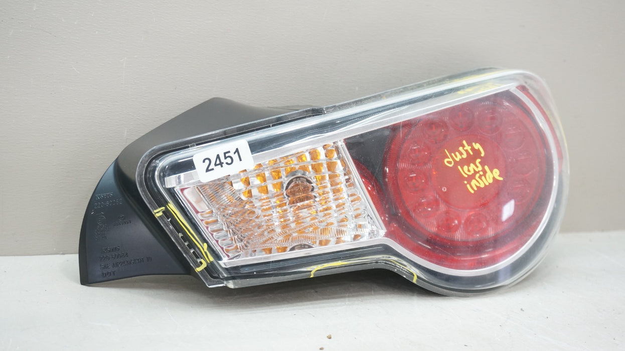 2013-2016 SUBARU BRZ REAR RIGHT PASSENGER SIDE OUTER TAIL LIGHT OEM